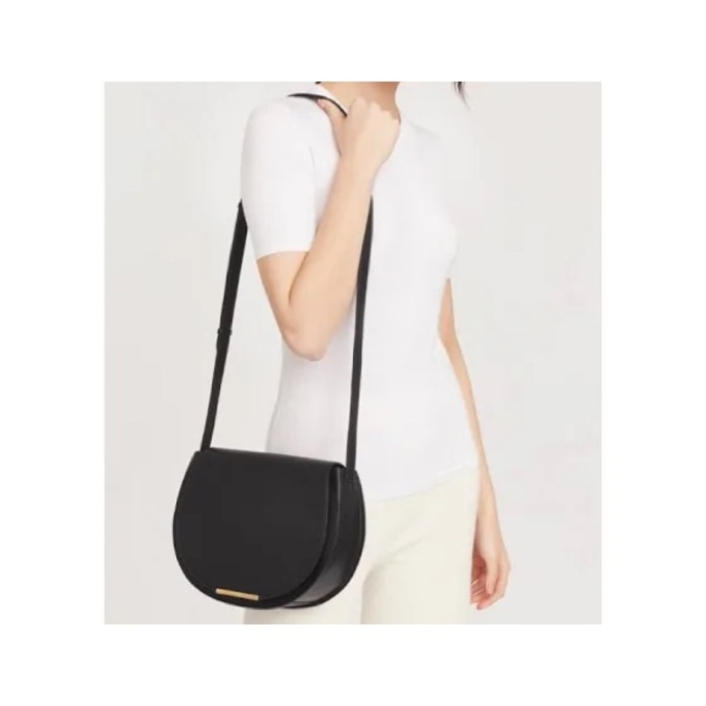 Cuyana Black Saddle Bag (Like New)